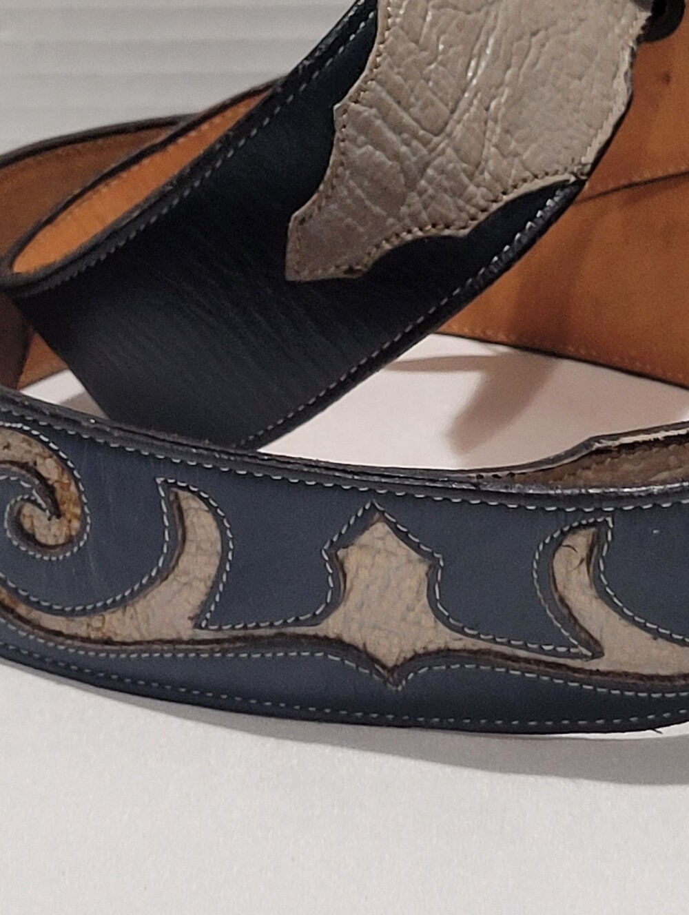 Tony Lama Mens Western Cowboy Leather Belt 46 Blue Grey Cowhide Leather W Buckle - Picture 15 of 16